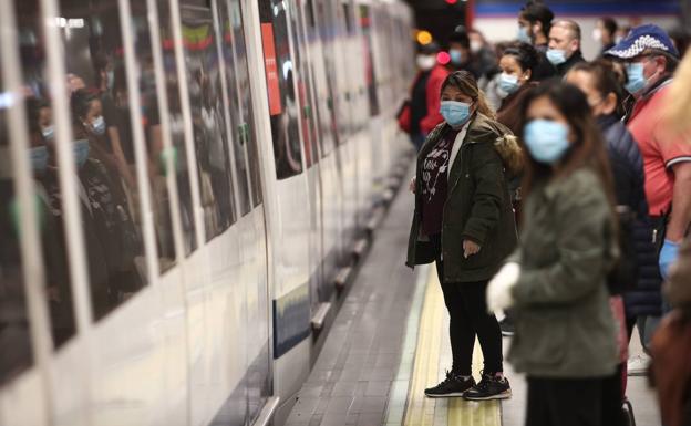 El uso obligatorio de la mascarilla en transporte público y residencias también tendrá excepciones