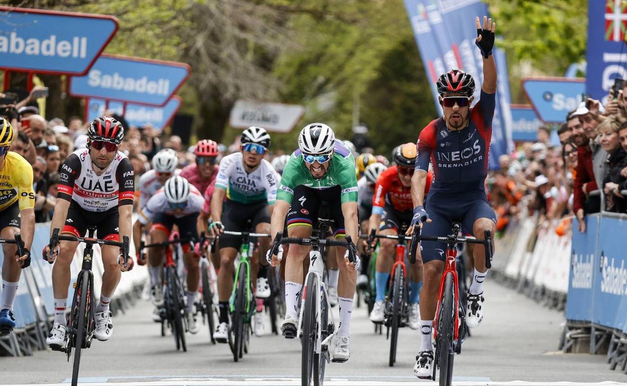 Itzulia: Daniel Felipe Martínez ganador de la cuarta etapa con final en Zamudio