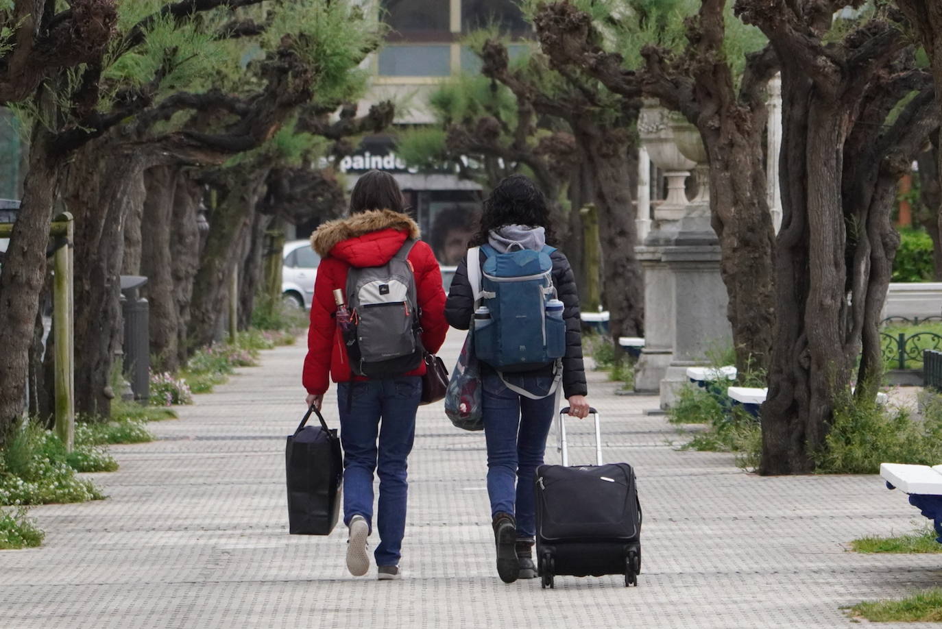 Fotos: Gipuzkoa ya recibe a sus primeros turistas