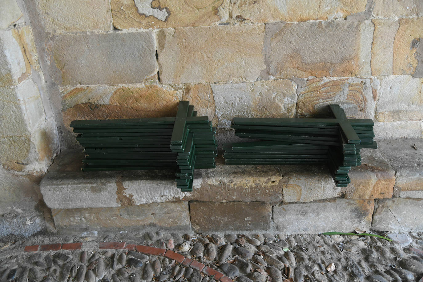 Fotos: Segura revive su tradicional procesión de Jueves Santo