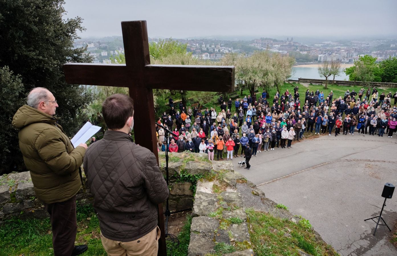 Fotos: Vía Crucis al monte Urgull