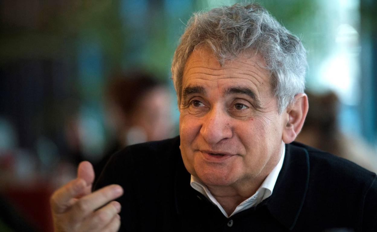 Bernardo Atxaga, 2020ko argazkian.