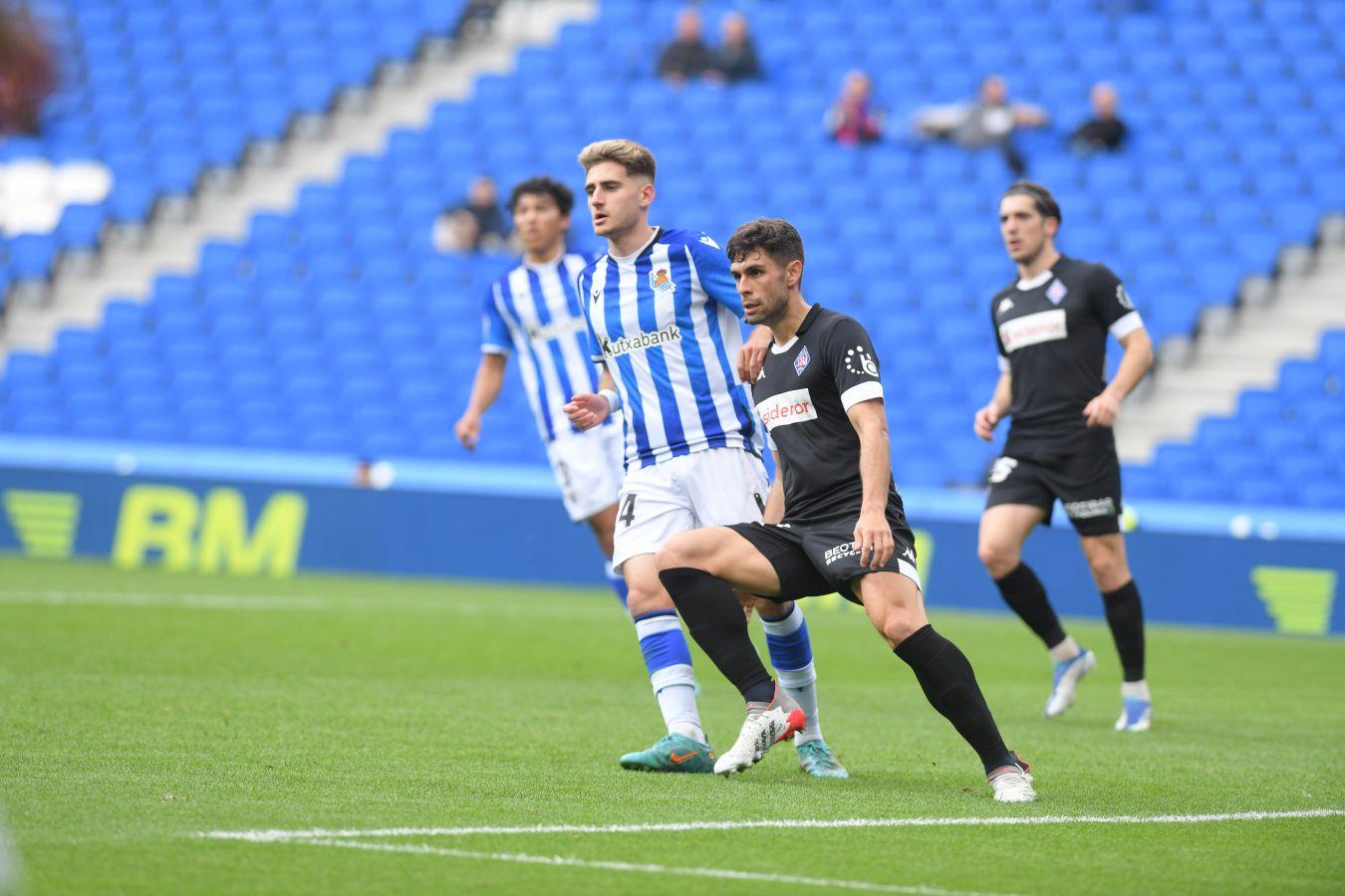 Fotos: Victoria del Sanse ante el Amorebieta