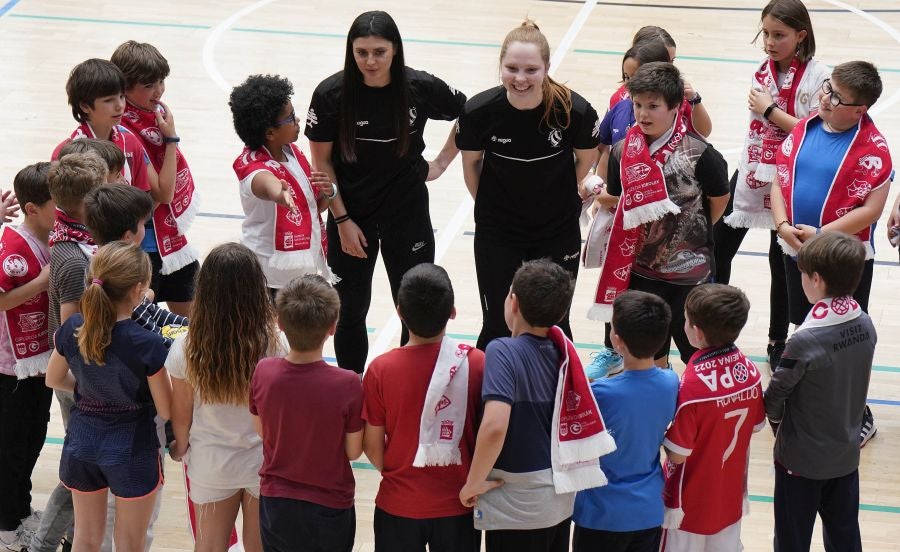 Fotos: El Bera Bera recibe el aliento de Gipuzkoa