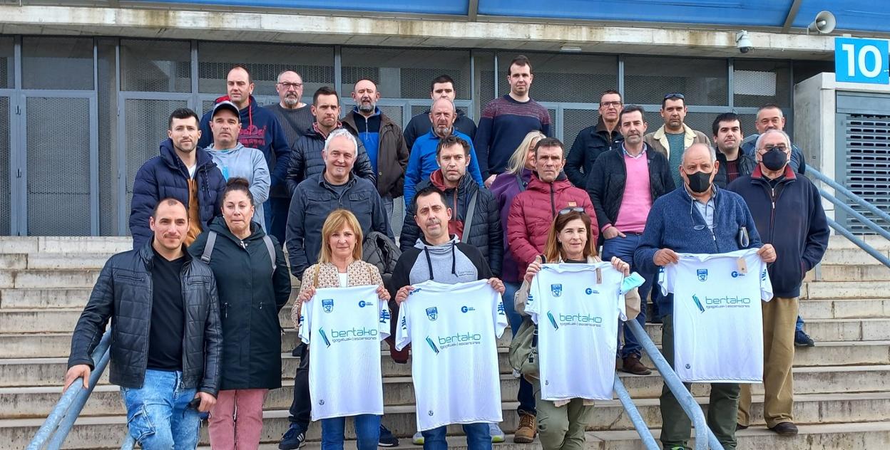 Oteiza Pilota Elkartea estuvo en la presentación del Torneo. 