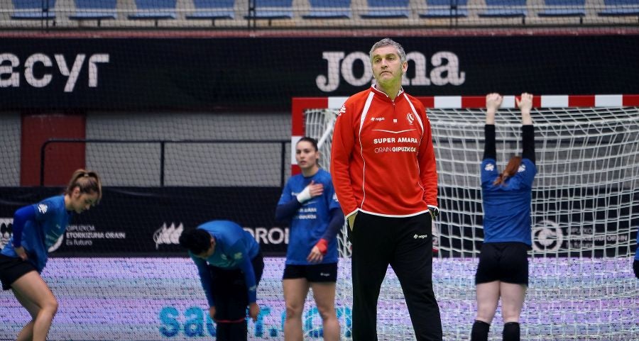 Fotos: El entrenamiento del Bera Bera, en imágenes