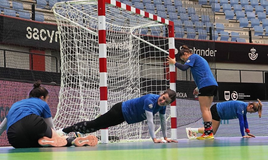 Fotos: El entrenamiento del Bera Bera, en imágenes
