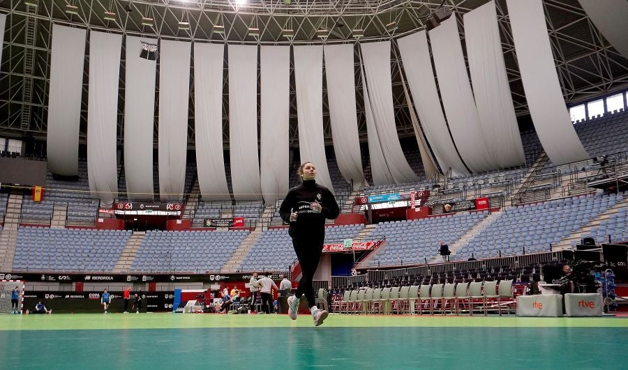 Fotos: El entrenamiento del Bera Bera, en imágenes