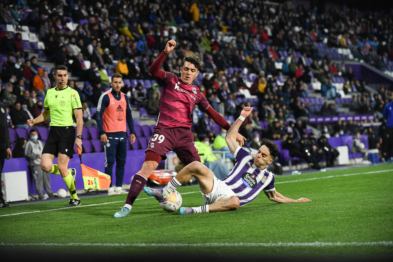 Fotos: El Sanse vence al Valladolid (1-2)