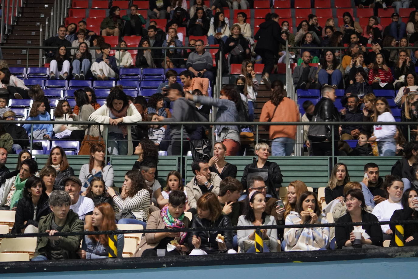 Fotos: Y la gente dirá «yo vi a Izaro en el Velódromo»