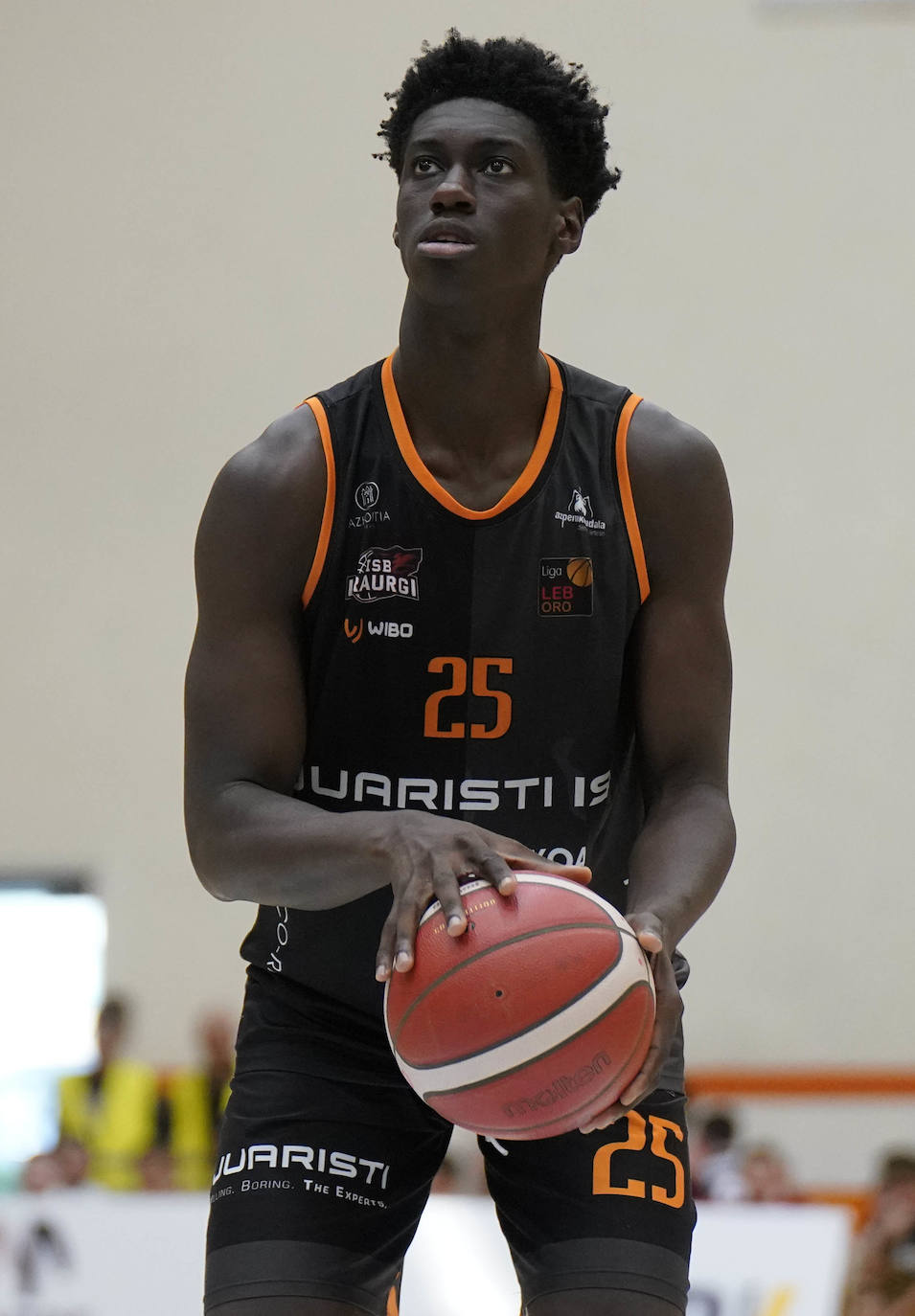 Fotos: Histórico triunfo del Juaristi Iraurgi ante el Acunsa GBC