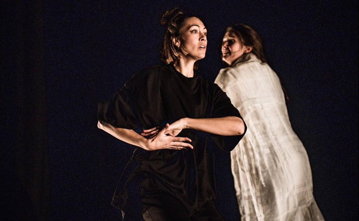 'Tarara' eta 'Oihana' euskarazko antzezlanak ikusgai Donostian