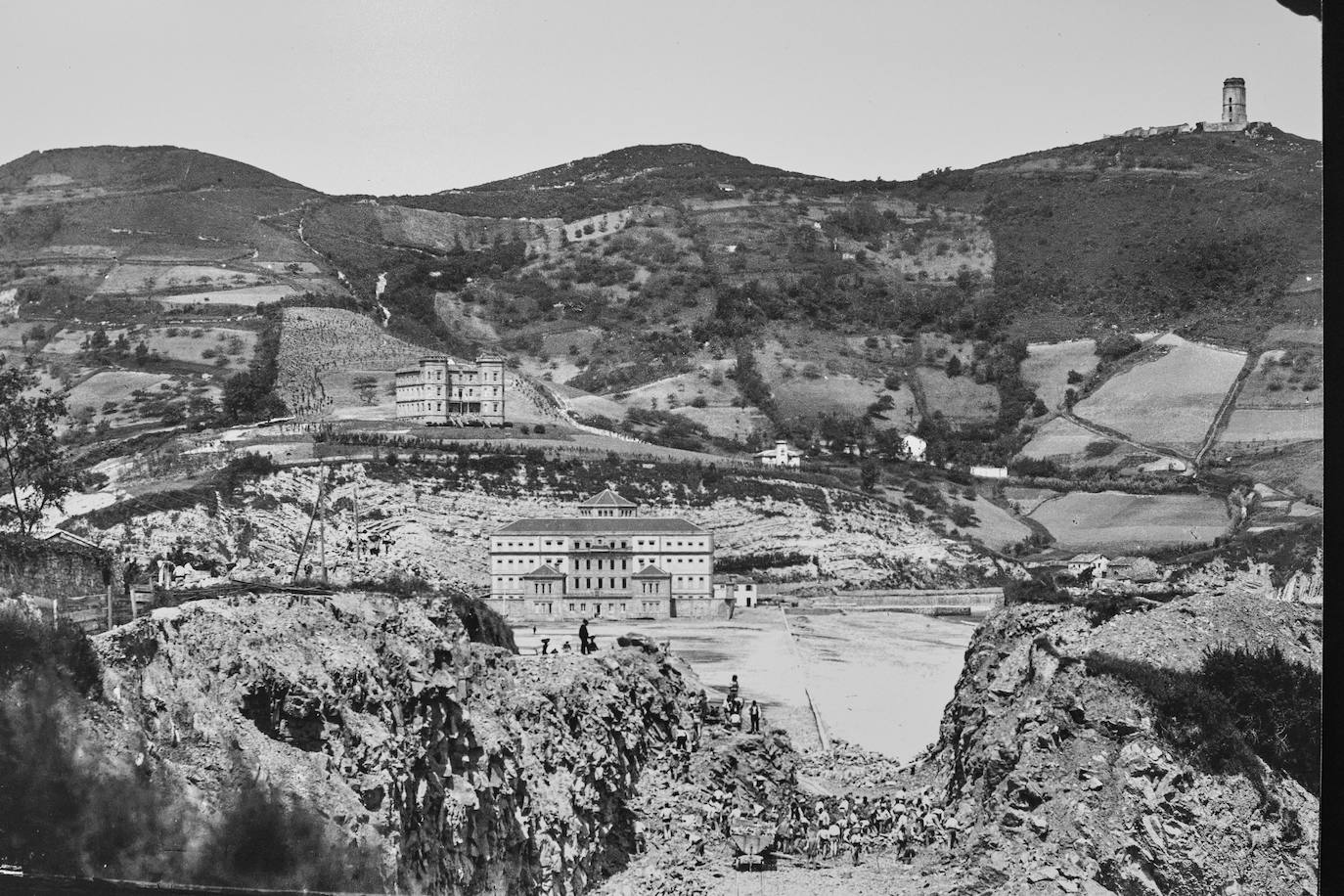 Fotos: &#039;Aurrera eginez&#039; refleja el camino de San Sebastián hacia la modernidad