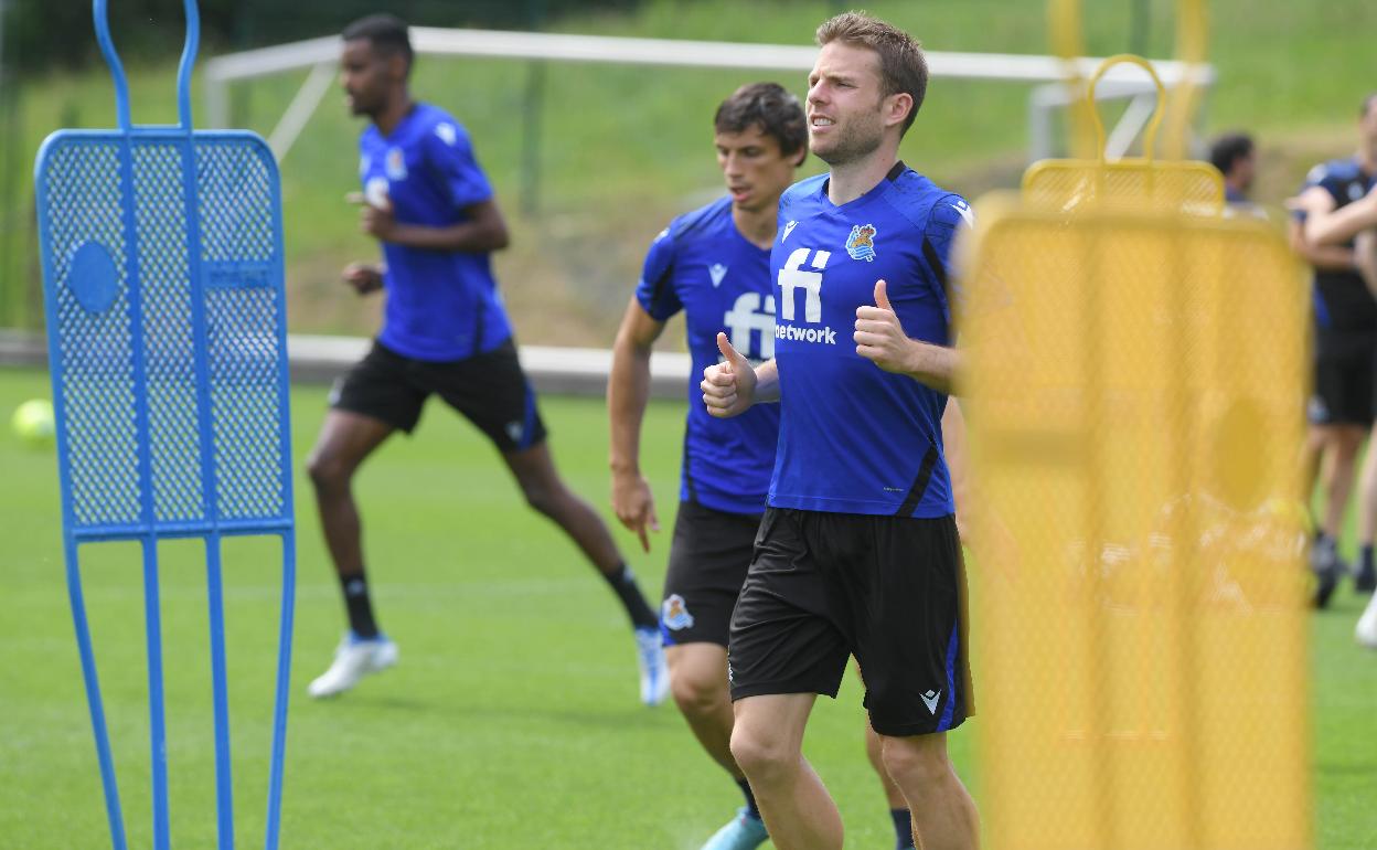 Asier Illarramendi entrena esta tarde en Zubieta 