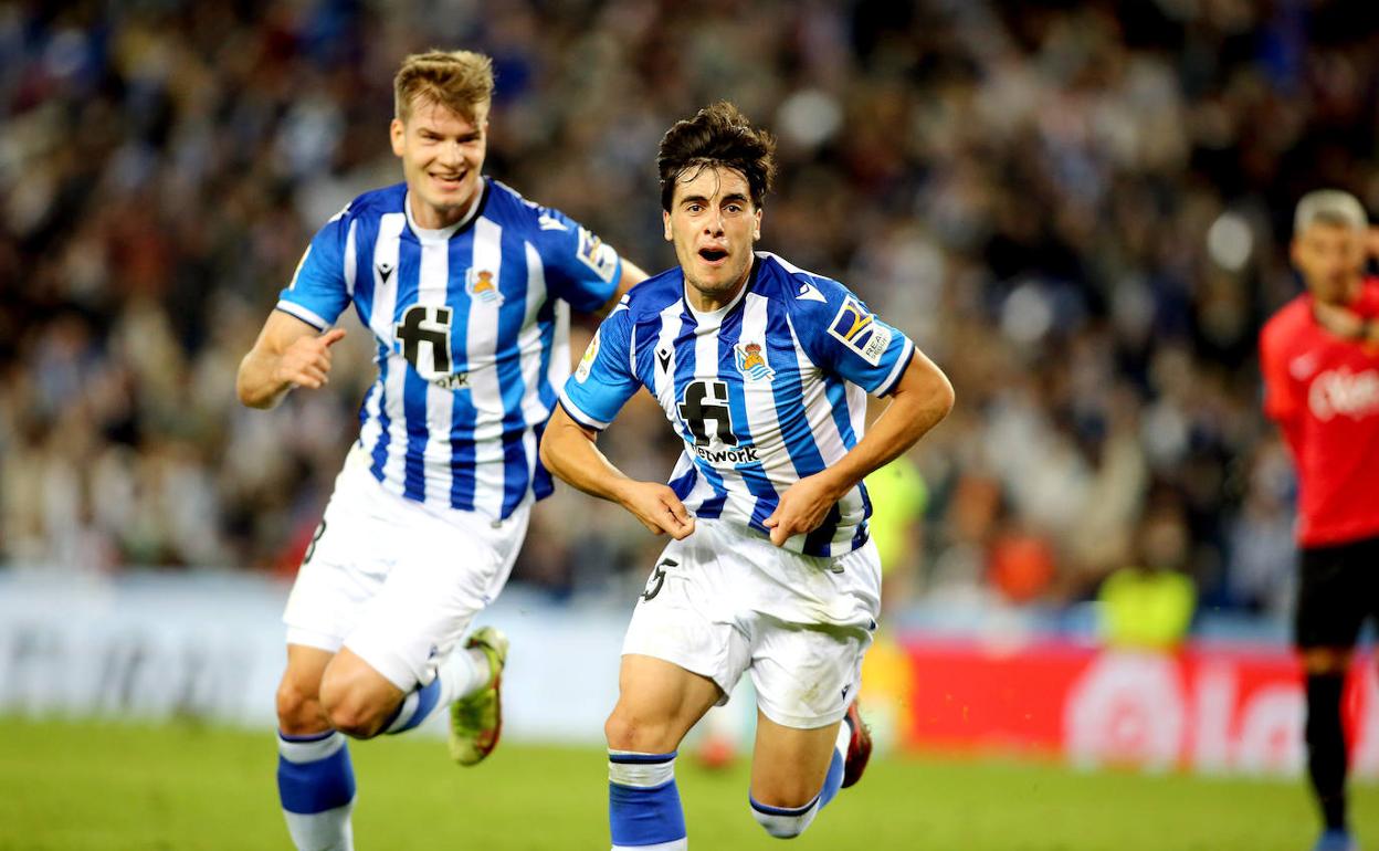 Julen Lobete celebra su gol ante el Mallorca. 