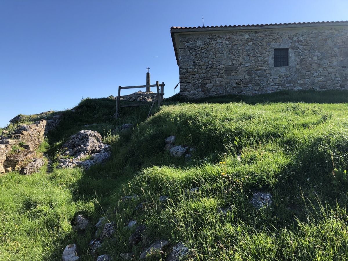 Fotos: Aitzorrotz, una cima con mucha historia