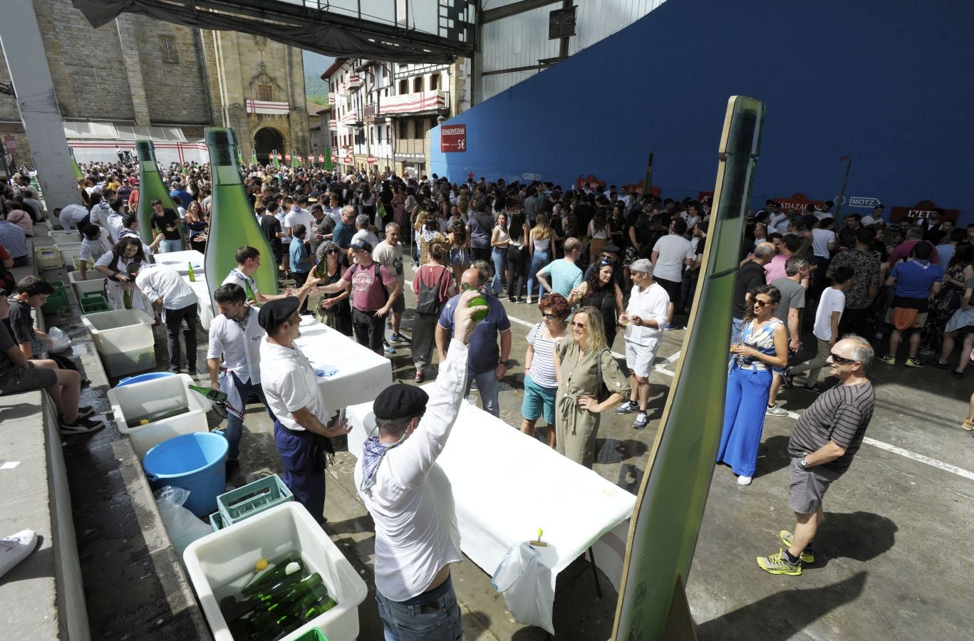 Fotos: Sagardo egun jendetsua Usurbilen