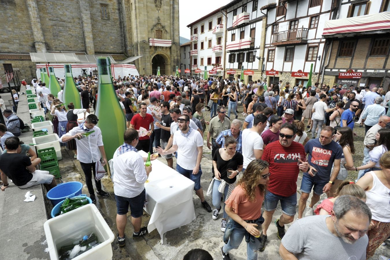 Fotos: Sagardo egun jendetsua Usurbilen