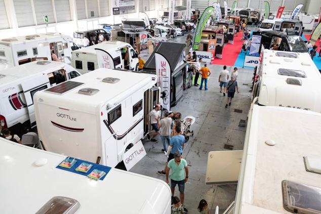 La feria Caravantour acogió a un buen número de visitantes. 