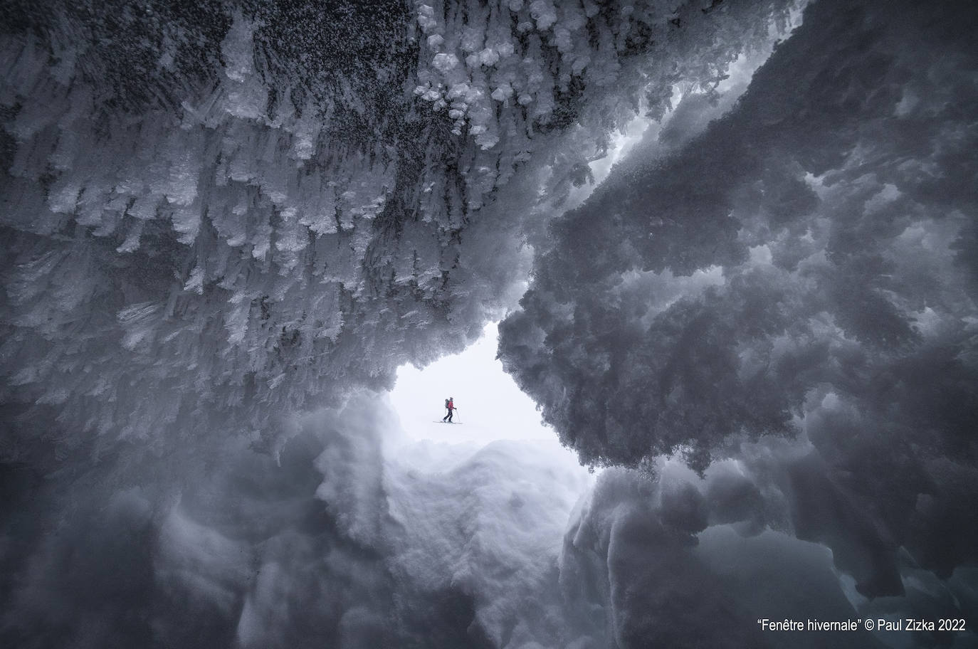 El canadiense Paul Zizka obtiene el segundo premio por esta foto en el Parque Nacional Jasper, en Canadá. 