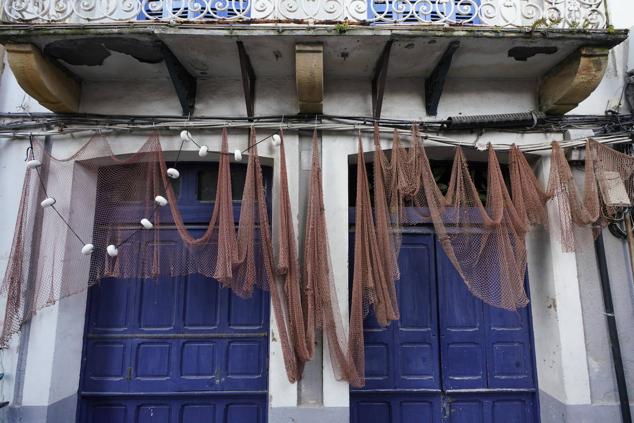 Fotos de los barcos del Itsa FEstibala en La bahía de Pasaia