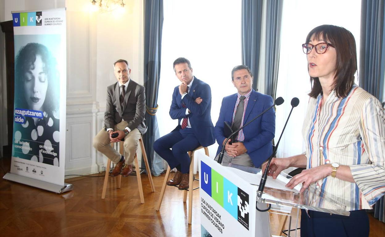 Presentación de os cursos de verano este viernes. 