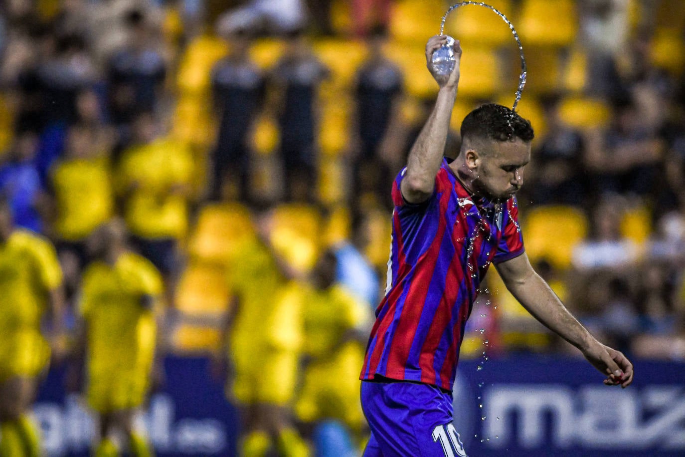 Fotos: Las imágenes del partido entre el Alcorcón y el Eibar
