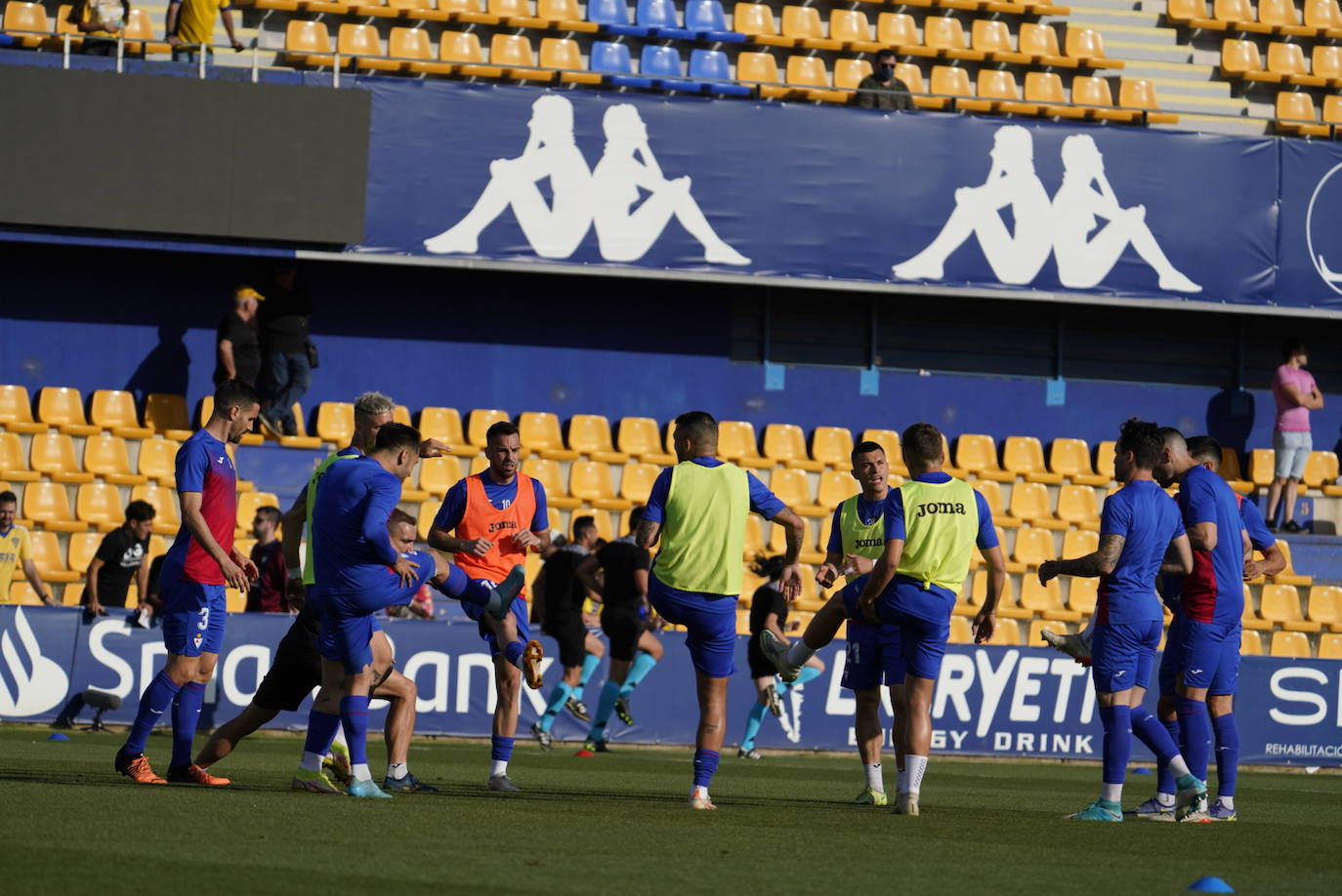 Fotos: Las imágenes del partido entre el Alcorcón y el Eibar