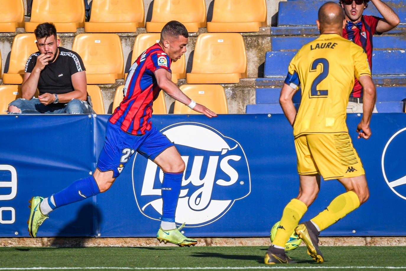 Fotos: Las imágenes del partido entre el Alcorcón y el Eibar