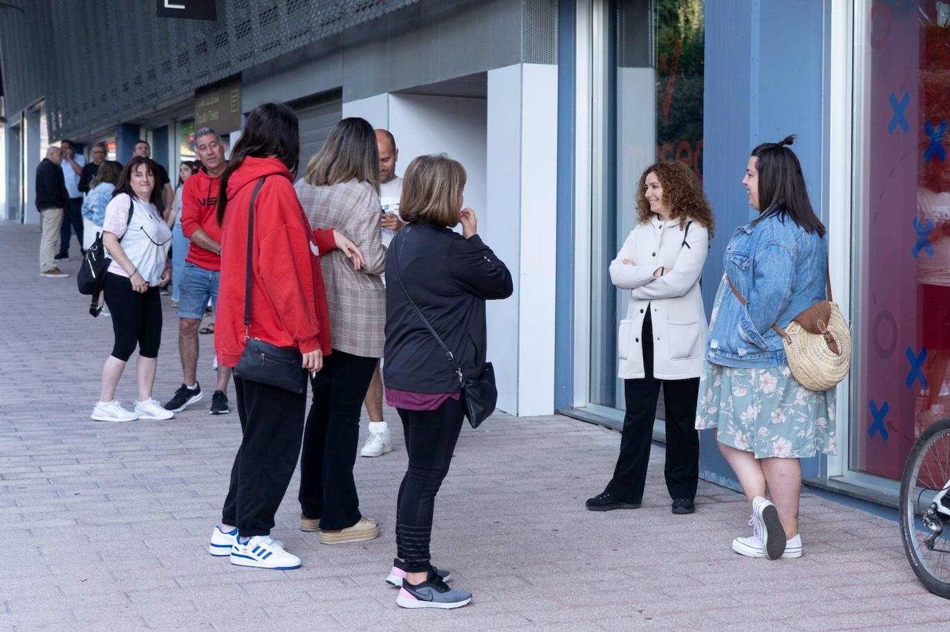 Los abonados del Eibar retiran ya las entradas gratuitas y adicionales para el playoff
