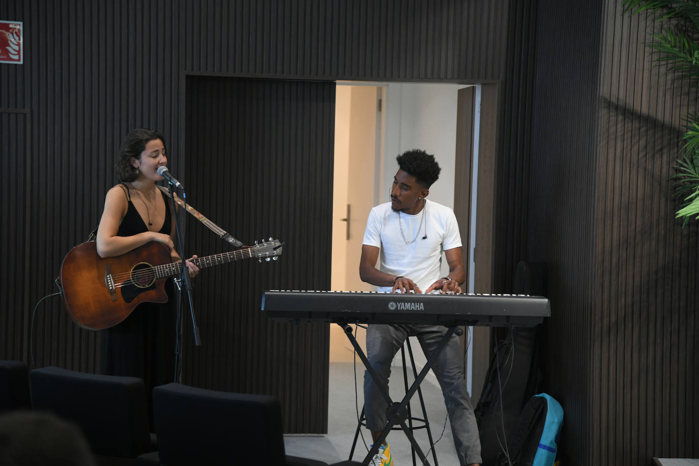 Fotos: La Federación Mercantil pide las instituciones «remar con el comercio en la misma dirección»