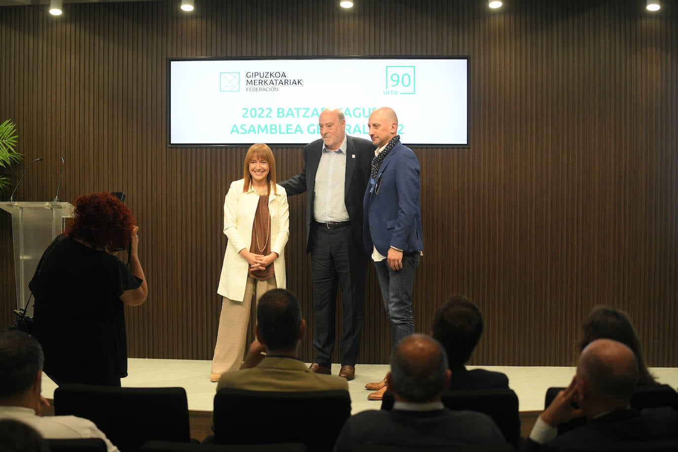 Fotos: La Federación Mercantil pide las instituciones «remar con el comercio en la misma dirección»