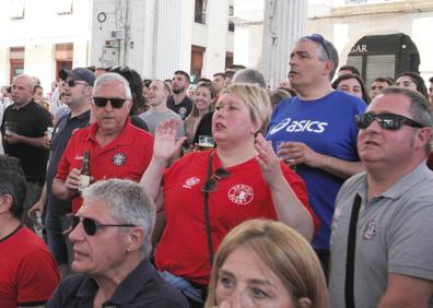 Imagen secundaria 1 - Diferentes imágenes del ambiente vivido ayer en Ordizia. 