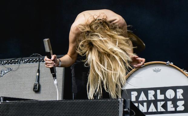 Parlor Snakes, garaje, pop y punk sobre el escenario. 