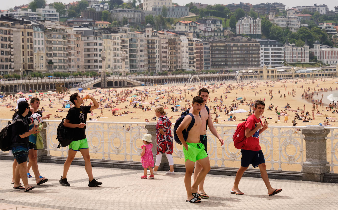 Fotos: Gipuzkoa en aviso amarillo: 30 grados y subiendo