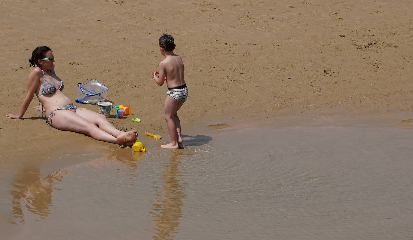 Fotos: Calor desde primera hora de la mañan