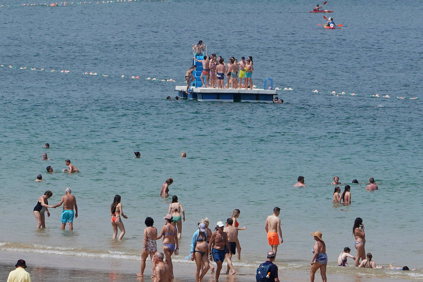 Fotos: Calor desde primera hora de la mañan