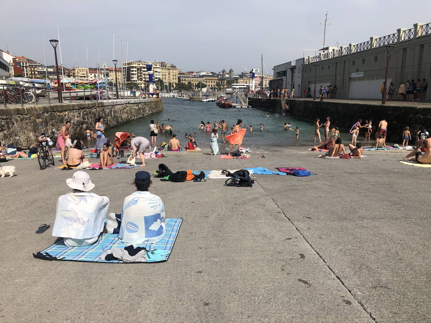 Fotos: Calor desde primera hora de la mañan