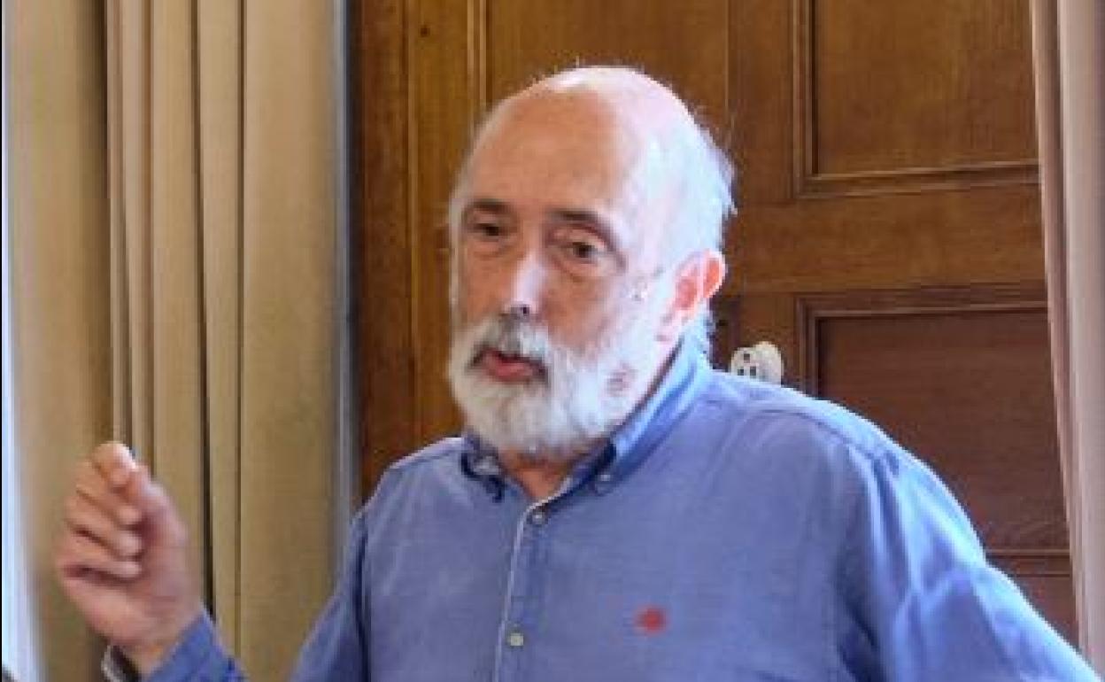 Paco Etxeberria | Antropólogo forense: «Los forenses deberían formar parte de la estructura de la policía»