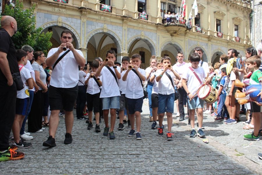 Fotos: Arrancan las fiestas de San Juan en Hernani