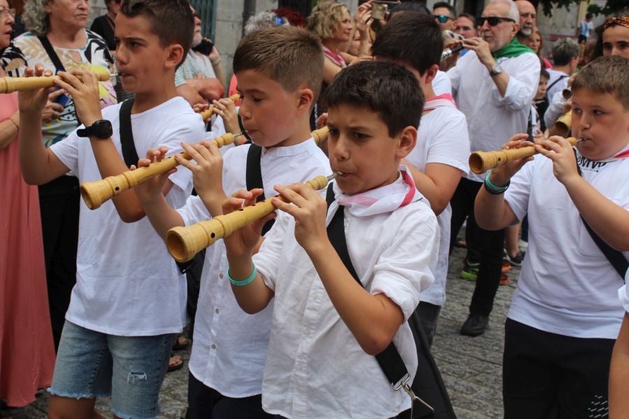 Fotos: Arrancan las fiestas de San Juan en Hernani