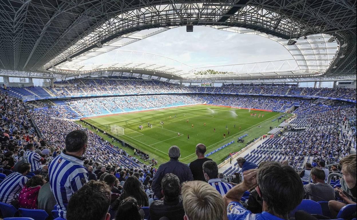 El Reale Arena durante un partido de la Real. 