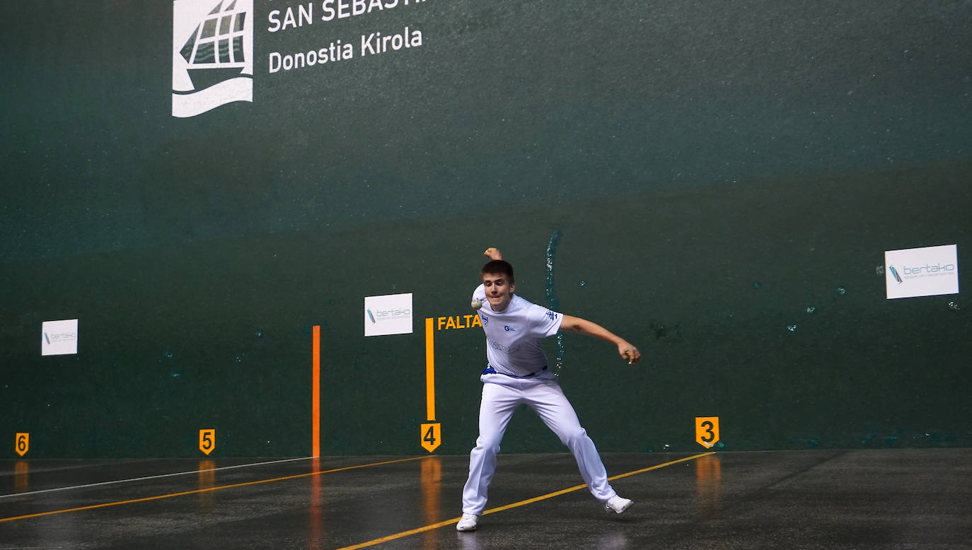 Fotos: Oiartzun pasa por encima de Azpeitia y se lleva el Interpueblos