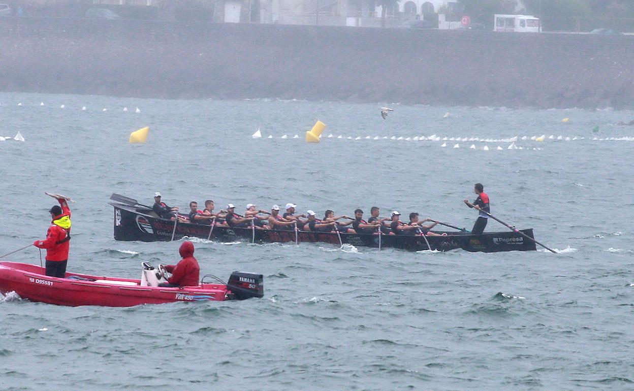 Hibaika consiguió un meritorio quinto puesto en la complicada regata de Donibane Lohizune. 
