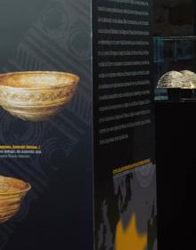 Imagen secundaria 2 - «Los cuencos de Axtroki son las piezas en oro más espectaculares de la arqueología vasca»