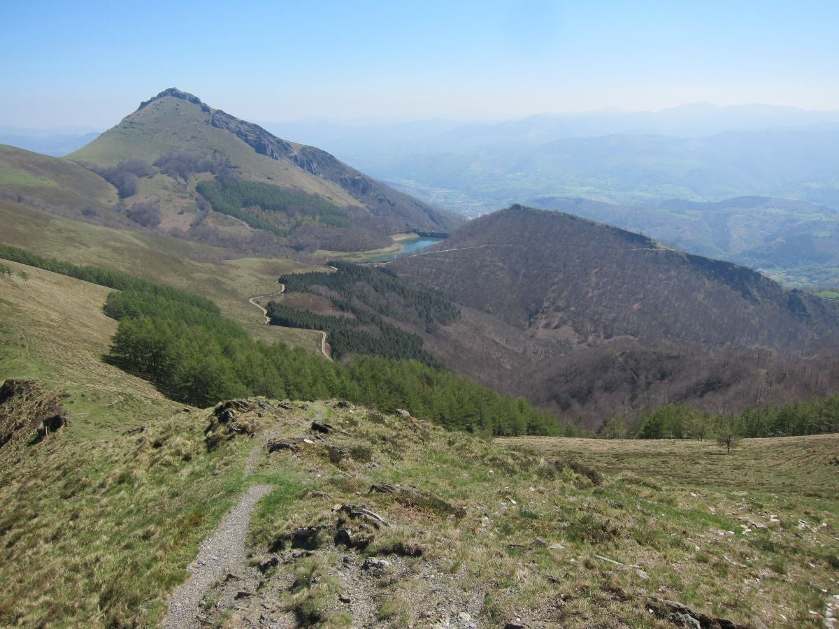 Fotos: Ekaitza, tierra de brujas y mugalaris