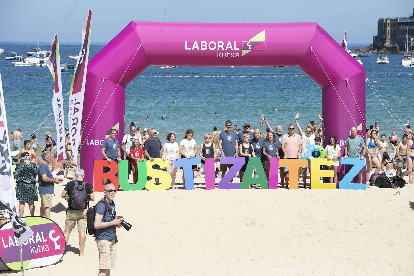 Fotos: Gipuzkoa se moja por la esclerosis múltiple