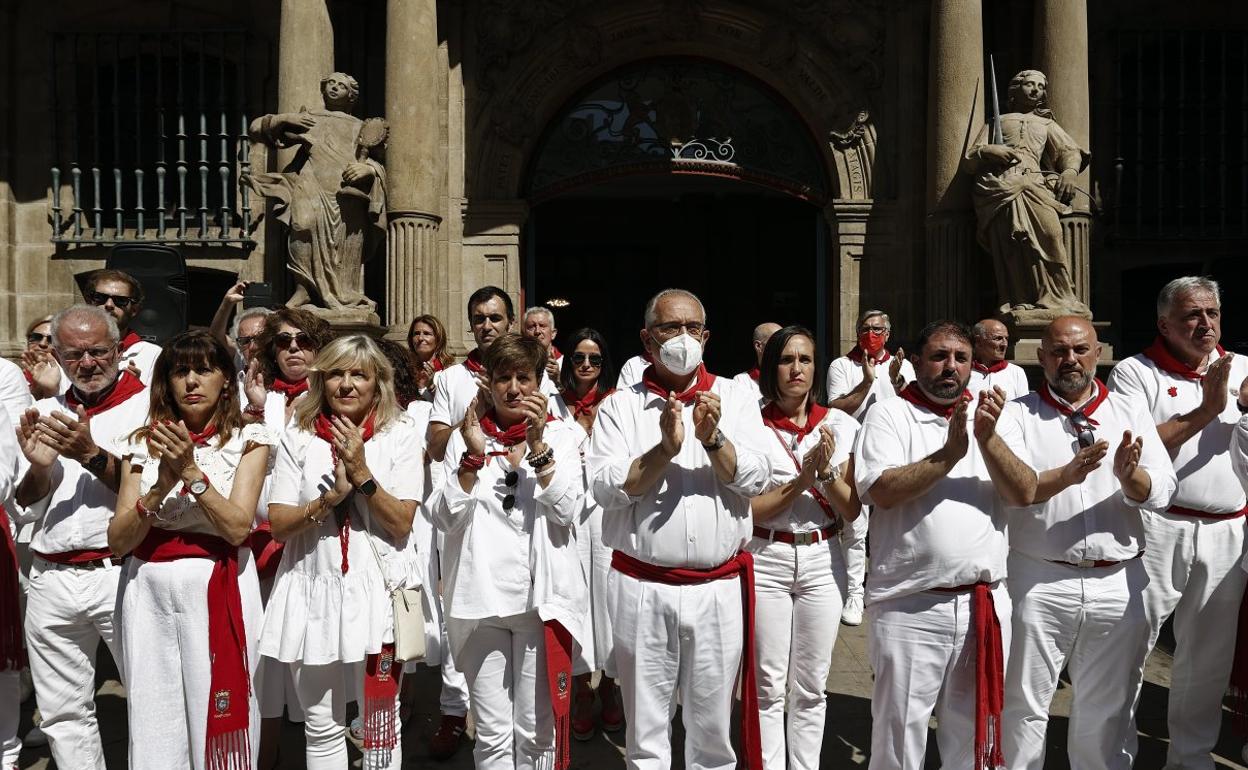 Pamplona homenajea a Miguel Ángel Blanco en el 25º aniversario de su asesinato