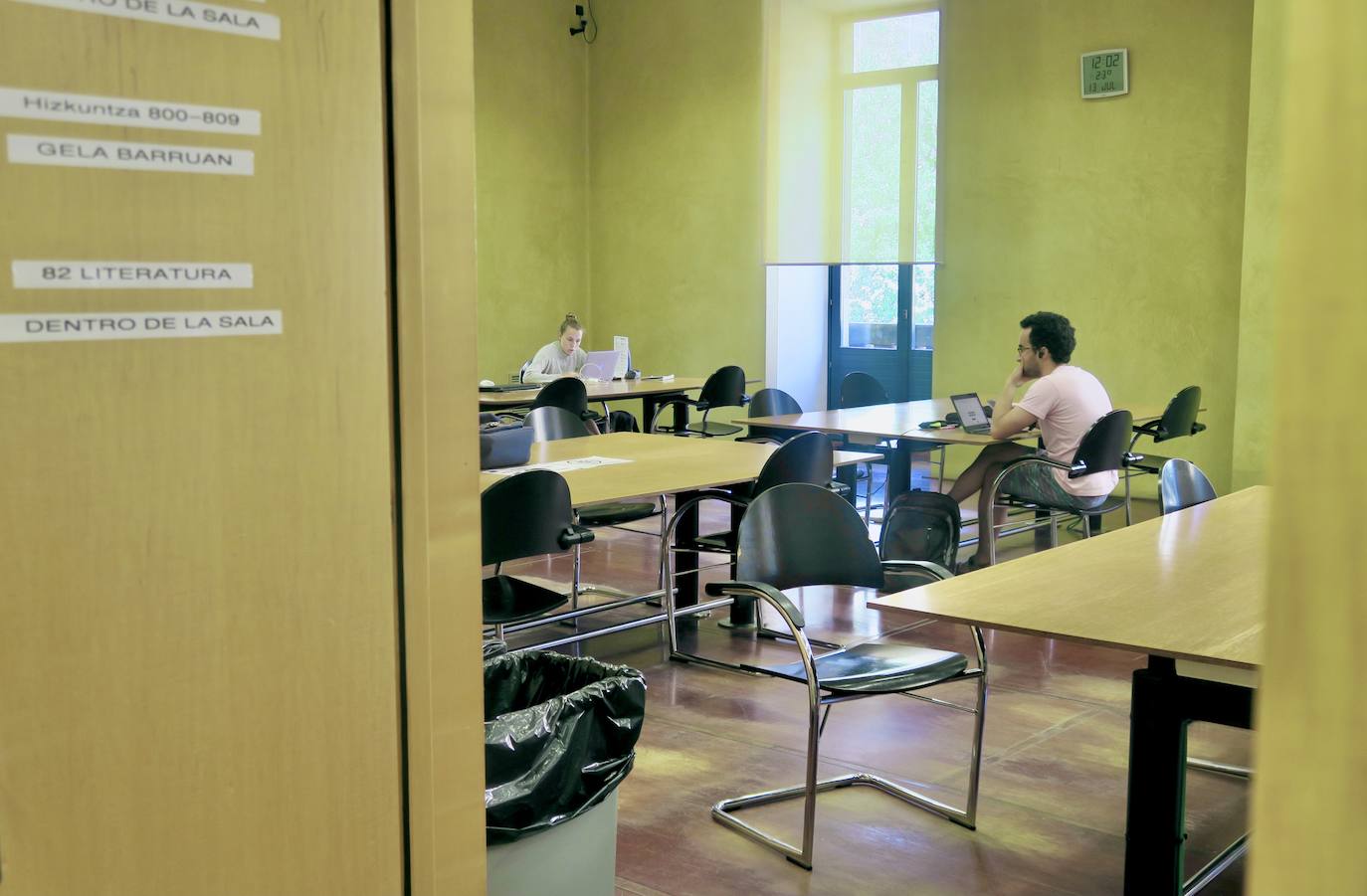 Fotos: El Koldo Mitxelena seguirá abierto al público hasta enero por los sucesivos retrasos de la obra