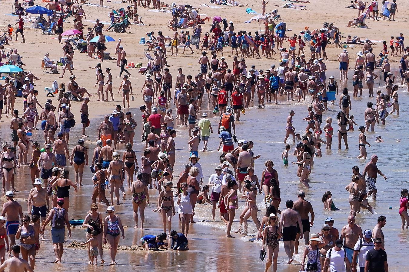 Fotos: Gipuzkoa se abrasa a más de 35ºC